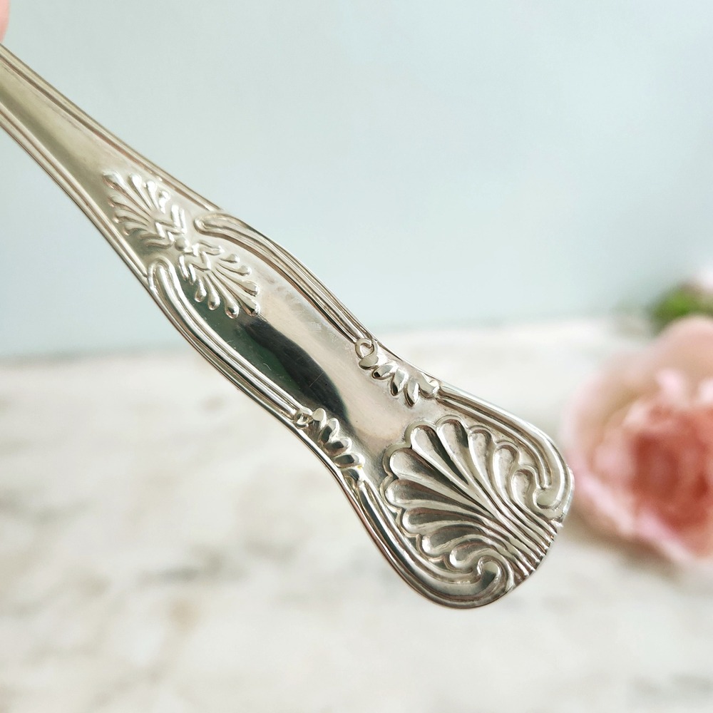 Vintage Silver Plated Serving Cake Server Ornate Floral Pattern Spatula Dessert - Picture 4 of 5